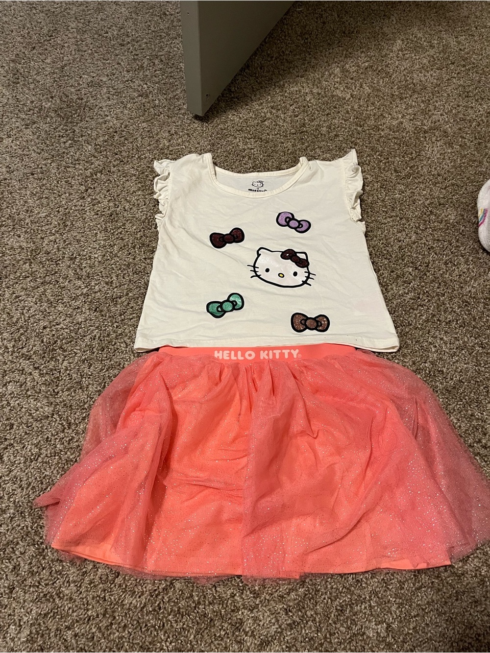 Hello Kitty Outfit Size 12 girls
